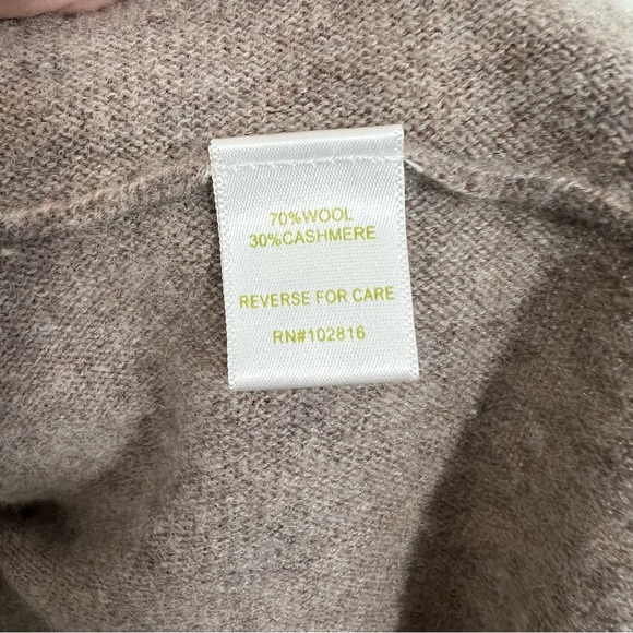 Garnet Hill Cashmere Wool Blend Oversized Turtleneck Sweater Light Mocha L - Picture 8 of 14